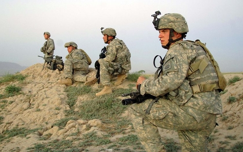 Tướng Petraeus tới Afghanistan làm tư lệnh