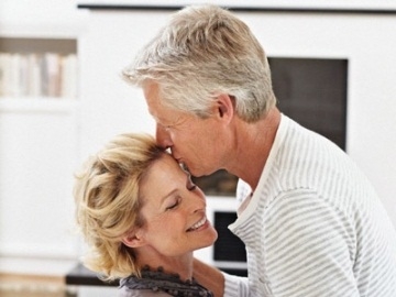 Chăn gối 'lệch pha' - nỗi lòng ai tỏ?