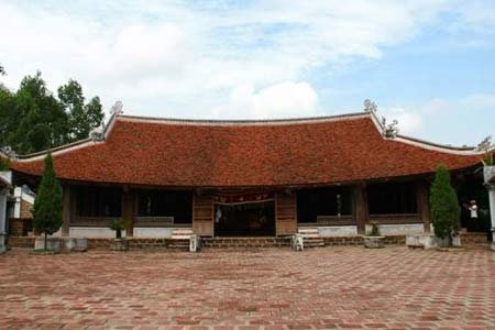 Làng cổ Đường Lâm trong nắng thu