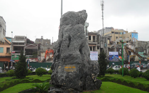 Di sản mà biết nói năng...