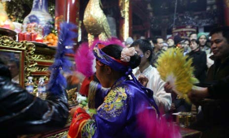 Sẽ có rượu, bia uống không say; đồ mã đốt không cháy?