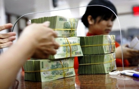 Đặt cược lãi suất 7%: Người vay đang trả lời
