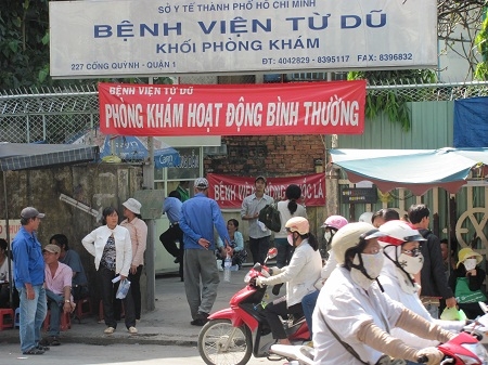 Bi hài muôn kiểu quý ông... bán "tinh binh"