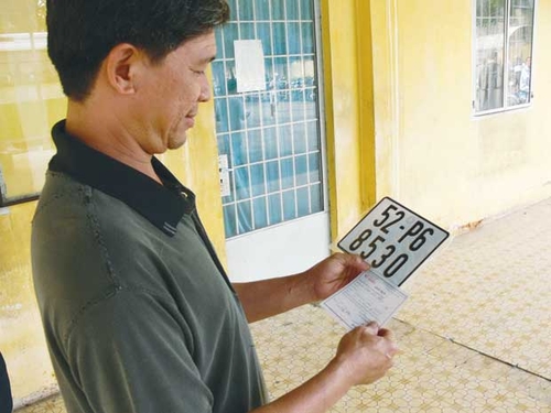 Tăng gấp đôi các loại phí: đã khó càng thêm khó