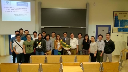 Chúc mừng hai tân Tiến sĩ Việt Nam tại Ba Lan