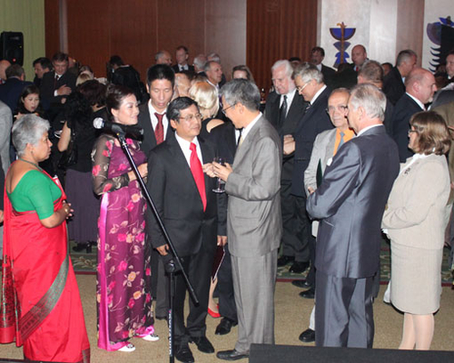 Chiêu đãi nhân Kỷ niệm 65 năm Cách mạng tháng 8 và Quốc khánh  2-9