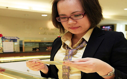 Ngân hàng lo chốt trạng thái vàng