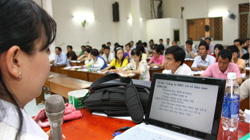 Thả nổi đào tạo tại chức: Lối ra nào cho chất lượng?