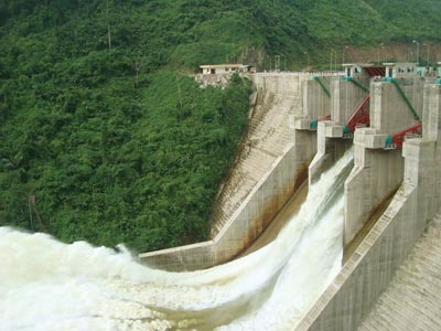 "Thủy điện không vô hại như Bộ trưởng nói"