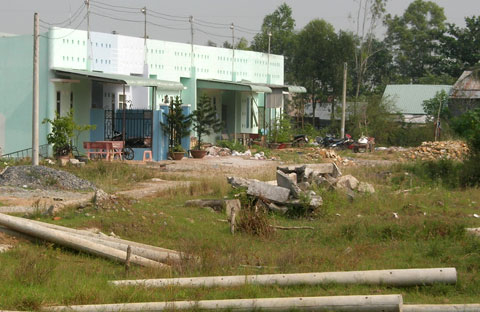 'Không biết họ lấy tiền đâu mà đánh cờ bạo thế'
