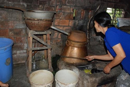 Băn khoăn có nên bình chọn Quốc tửu?