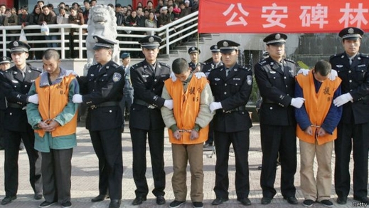 Trung Quốc bắt 680 quan chức trong chiến dịch "săn cáo"