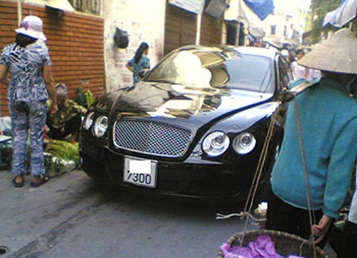 Từ chuyện tô phở nghĩ về chuyện kiểm soát quyền lực công