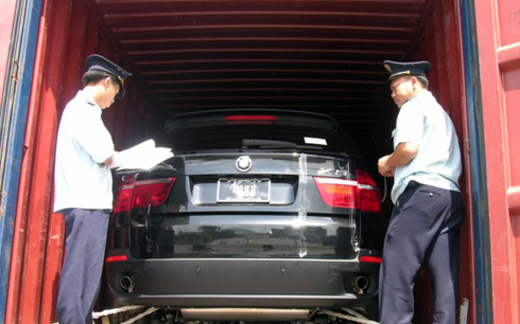 Xe sang theo Việt kiều hồi hương tăng đột biến