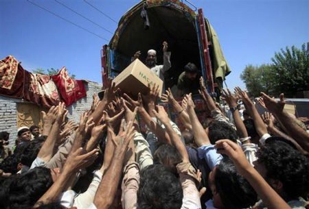 Hoa Kỳ tìm cách cải thiện hình ảnh qua viện trợ cứu lụt Pakistan