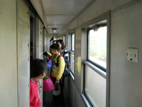 Phe vé chặt chém khách vào Nam