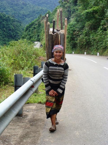 Dăk Rông hùng vĩ và trữ tình