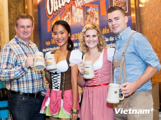 Tưng bừng Lễ hội bia Đức Oktoberfest 2014 tại Việt Nam