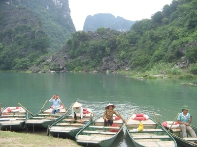 Ninh Bình:Quần thể xuyên thuỷ động Tràng An