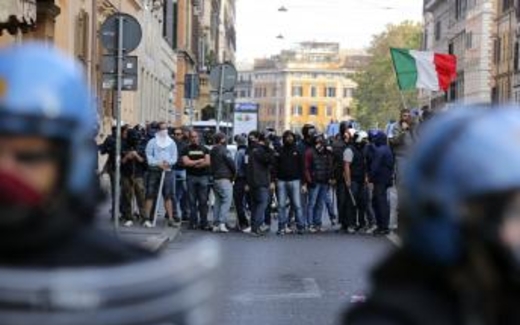 Dân Ý và Bồ Đào Nha biểu tình rầm rộ chống "thắt lưng buộc bụng"