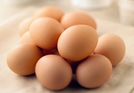 Làm tội quả trứng gà
