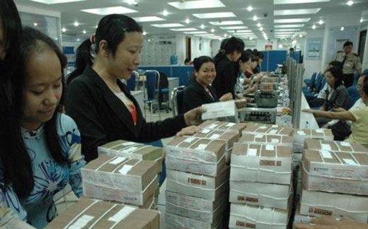 DN tố nhiều NH vẫn áp lãi suất cắt cổ