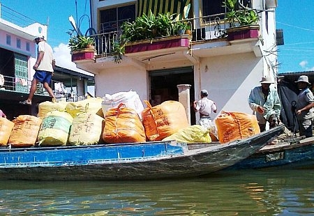 Vào mùa... buôn lậu