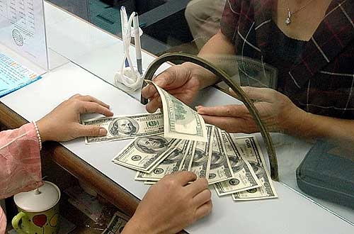 Vì sao Việt Nam rớt hạng năng lực cạnh tranh?