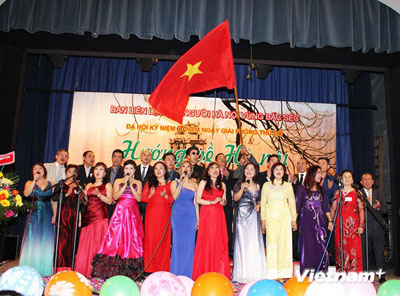 Séc: Đêm nhạc “Hướng về Hà Nội” của những người con Thủ đô