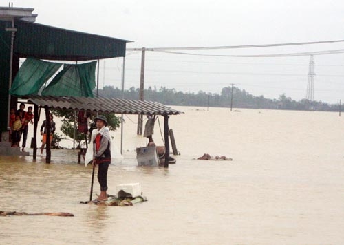 Đáng lẽ lũ không thể "giết" nhiều người đến vậy