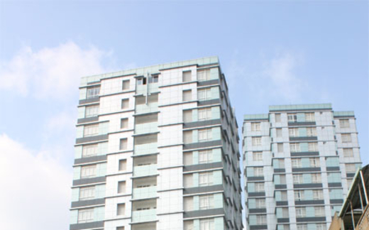 Không để thị trường “lôi cuốn” chính sách