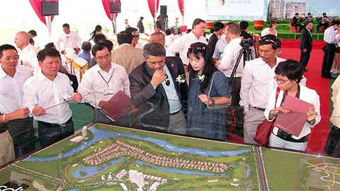 Bất động sản vùng ven Hà Nội chờ thời