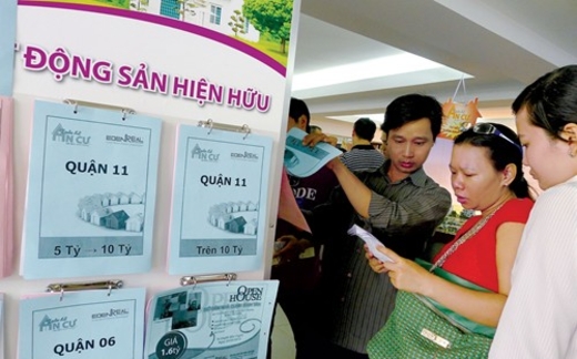 Thị trường bất động sản: Ông Đức nói "đáy", ông Đực bảo "chưa"