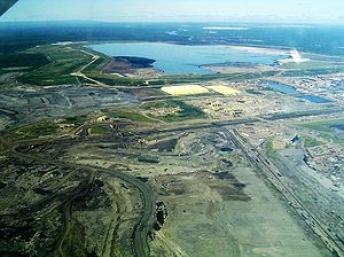 Trung Quốc kín đáo đầu tư vào nguồn dầu cát tại Canada