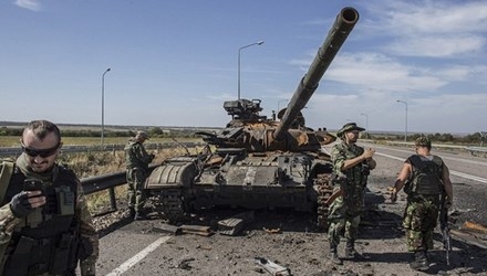 Giao tranh bùng phát ở miền Đông Ukraine, 21 người thương vong