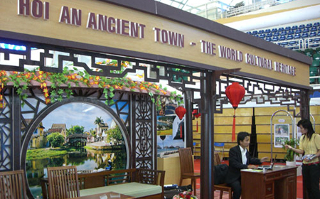 Quảng bá du lịch trên CNN còn rẻ hơn VTV?