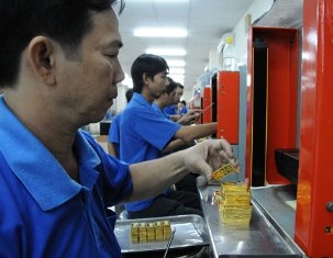 Uẩn khúc danh sách đại gia được bán vàng miếng?