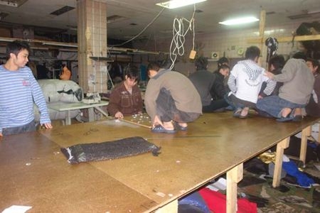Thực trạng các xưởng may “đen” của người Việt ở Nga