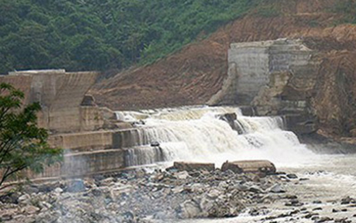 Vỡ đập thủy điện nhỏ: Trước hết phải hỏi địa phương