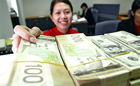Ráo riết "siết" ngoại tệ