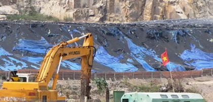 Lùm xùm hạt nix và vòng luẩn quẩn tư duy