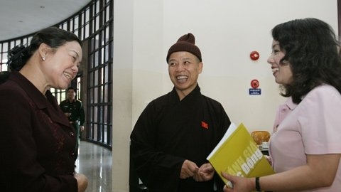 Bao giờ hết quá tải bệnh viện, thưa Bộ trưởng?