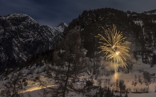 Những hạn chế mới quy định  từ 28/12/2020 đến 17/01/2021