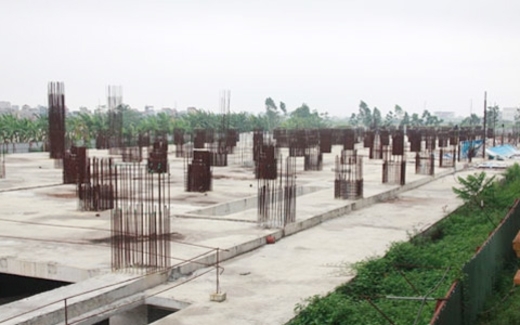 Chủ Tricon Towers: 'Hồ sơ' người bị truy tìm khắp thế giới