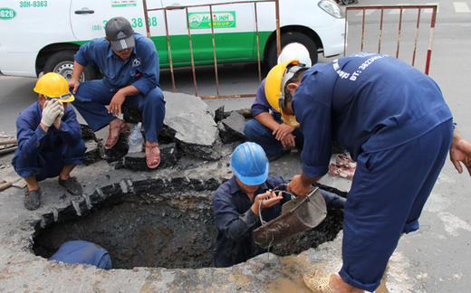 Tiền của công là... tiền của ông