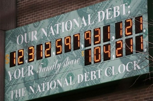 Nợ công đã ở mức 52,6% GDP