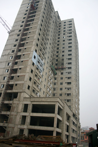 Kẻ khóc người cười bốc thăm mua nhà thu nhập thấp