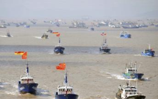Ngư dân Trung Quốc ngang nhiên tung hoành trên Biển Đông