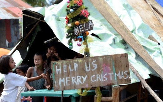 Tổ chức cứu trợ tìm cách ngăn nạn bóc lột nạn nhân bão Philippines