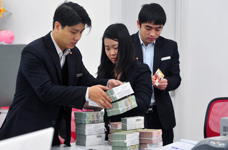 Lợi nhuận ngân hàng sụt giảm